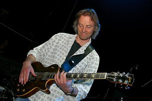 Snowy White - Discography (1983 - 2016)