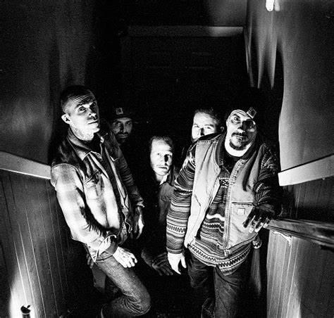 Wear Your Wounds - Discography (2017 - 2019) (Lossless)