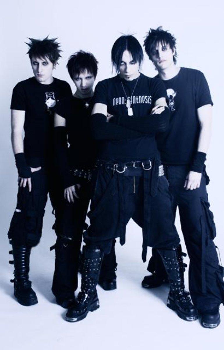 Neon synthesis 08 image